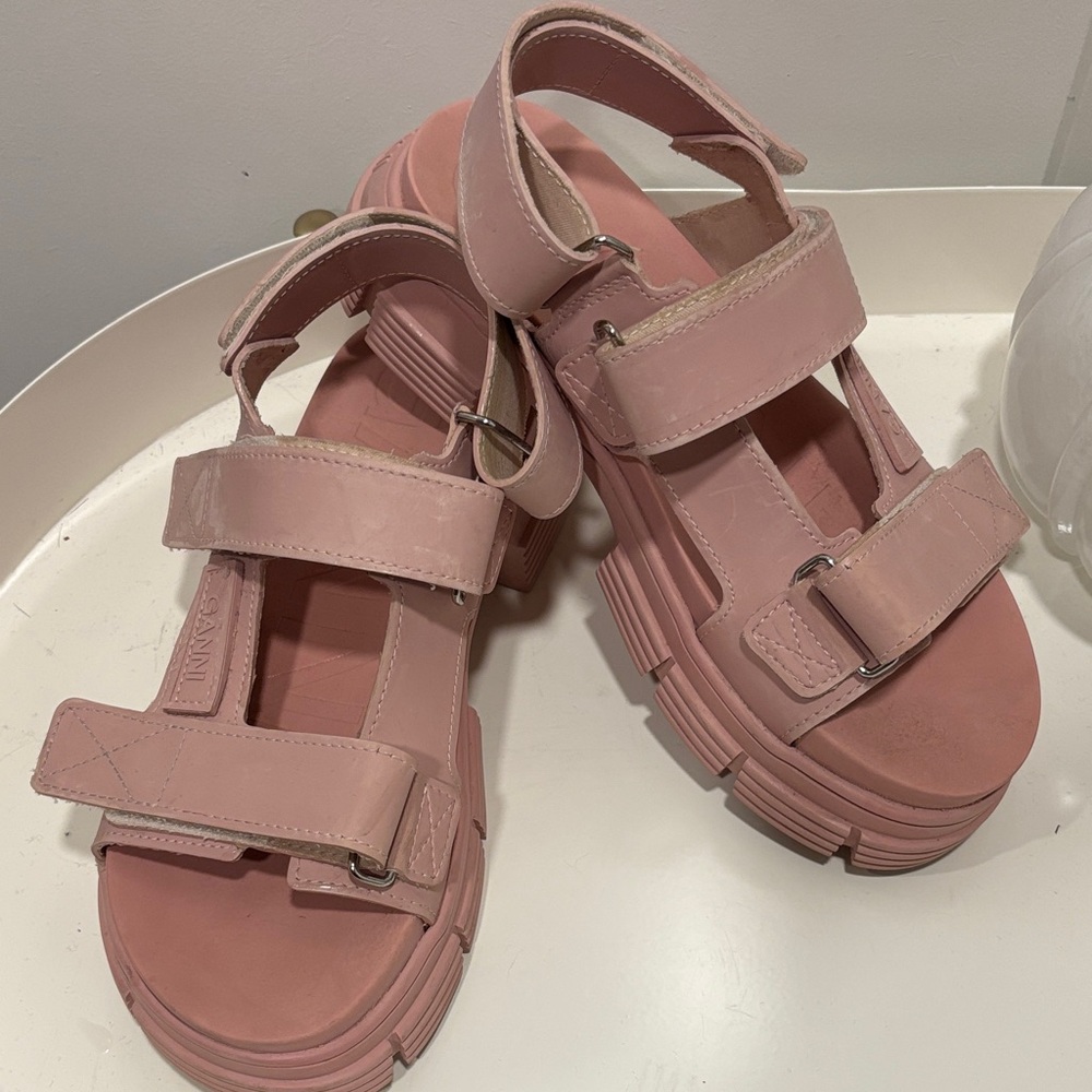 GUC Ganni Blush Pink Platform Sandals
